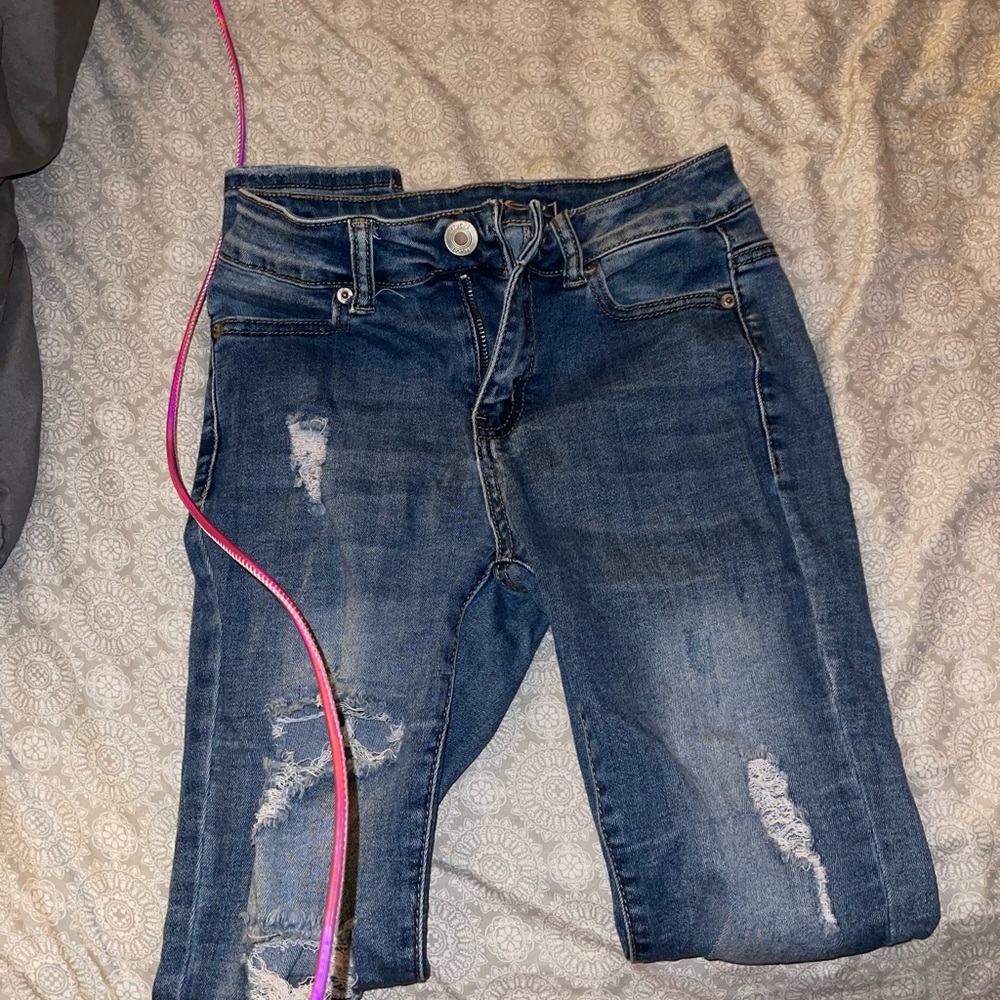 Women’s jeans